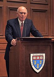 Dallin H. Oaks, le 26 février, 2010, à la conférence à l'Ecole de Loi d'Harvard sur les fondations de mormonisme.