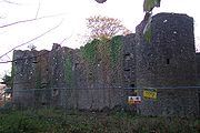 Ballumbie Castle.jpg
