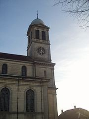 Le clocher de l'église de Dampierre