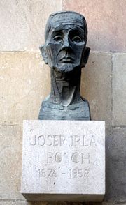 Photographie d'un buste en bronze représentant, de façon stylisée, Josep Irla i Bosch