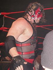 Kane avec son masque