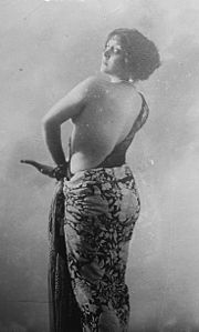Régina Badet en 1913