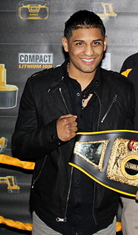 Abner Mares.jpg