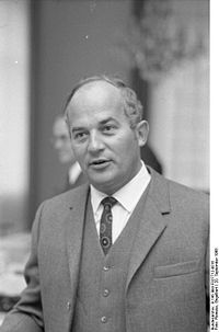 Barzel, alors président du groupe CDU/CSU au Bundestag, en septembre 1968, à quarante-quatre ans