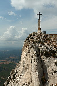 Croix de Provence Sainte Victoire.jpg