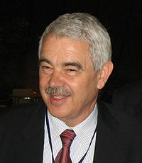 Pasqual Maragall, maire de Barcelone de 1982 à 1997 et président de la Generalitat de 2003 à 2006