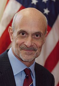 Michael Chertoff, official DHS photo portrait, 2005.jpg