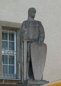 Plauen Standbild Heinrich der Ältere von Plauen.jpg