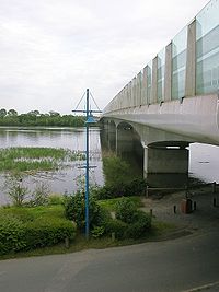 Sainte-Luce-sur-Loire pont Bellevue.jpg