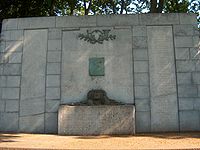 Schaerbeek Monument Colonel René Bremer 02.jpg