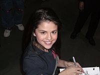 Selena Gomez 2.jpg