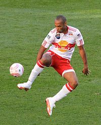 Thierry Henry control cropped.jpg