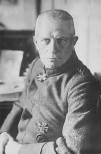 Rüdiger von der Goltz en 1918. On voit sa médaille Pour le Mérite à son cou.