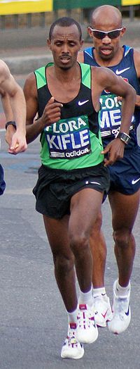 Yonas Kifle 2009 London Marathon.jpg