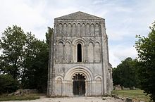 16 - Abbaye de Châtre.jpg
