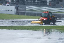 Photo de la piste inondée qui a provoqué l'arrêt de la course.