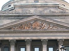 Le fronton de la banque de Montréal symbolise sa puissance