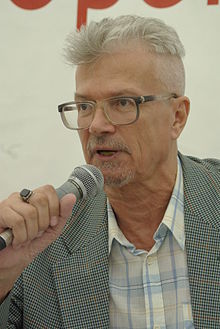Édouard Limonov au VIe Festival International du Livre de Moscou, en 2011.