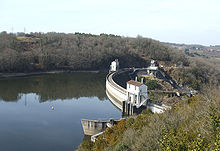 Le Barrage hydroélectrique d'Éguzon.