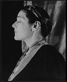 Fannie Hurst en 1932, portrait par Carl Van Vechten.