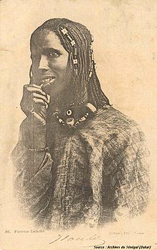 « Femme Lahobé » (coll. Fortier,Archives nationales du Sénégal)