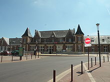 Façade de la gare de Beauvais.