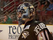 Photo de profil de Jeff Drouin-Deslauriers en tenue lors d'un match de hockey.