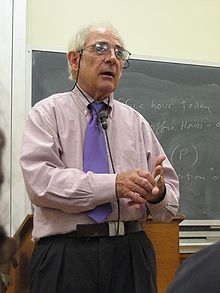 John Searle en 2005