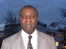 Gaspard-Hubert Lonsi Koko en juillet 2010 à Paris