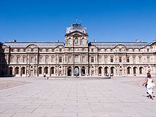 Louvre Pavillon Horloge.jpg