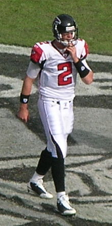 Accéder aux informations sur cette image nommée Matt Ryan at Falcons at Raiders 11-2-08.JPG.