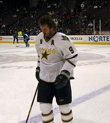 Accéder aux informations sur cette image nommée Mike Modano.jpg.