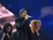 Accéder aux informations sur cette image nommée Paolo Meneguzzi, Switzerland, Eurovision 2008, 2nd semifinal.jpg.
