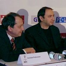 Arshak Petrossian et Artashes Minassian en 2008.