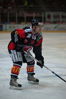 Accéder aux informations sur cette image nommée Ralph Stalder, Lausanne Hockey Club - HC Sierre, 20.01.2010.jpg.