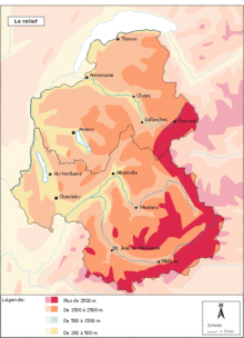 Carte montrant la carte de relief de la Savoie. Si on la rapproche de la carte de délimitation, il apparaît que le beaufort est produit dans la zone la plus montagneuse du département de Savoie. (partie orientale)
