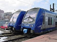 Rames TER 2N Z 23500 en gare de Saint-Étienne, sur les trains vers Lyon et Firminy