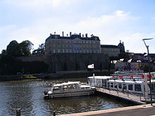 Photo du Château de Sablé vu de l'autre côté de la Sarthe