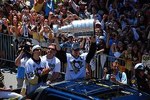 Photographie de la parade des Penguins dans les rues de Pittsburgh
