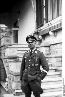 Bundesarchiv Bild 101I-579-1962-23, Italien, Alfred Schlemm.jpg
