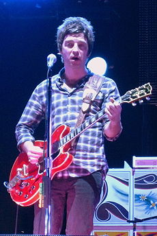 Noel Gallagher playing Champagne Supernova.jpg