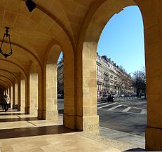 P1000839 Paris VI Rue de Médicis reductwk.JPG