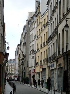 Paris rue des gravilliers.jpg