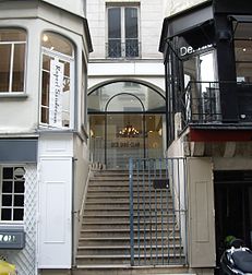 Passage des Deux-Pavillons, Paris 1.jpg