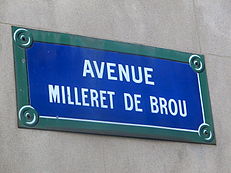 Plaque-avenue-Milleret-de-Brou(Paris).jpg