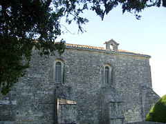 La chapelle Saint-Gilles renferme le petit musée lapidaire gallo-romain de Pons.