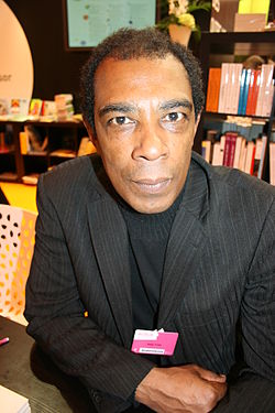 Alain Foix au Salon du livre de Paris le 18 mars 2011.