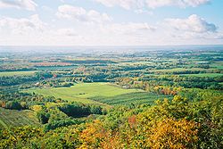 Annapolis Valley from lookoff1.JPG