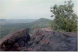 Vue depuis Bare Mountain sur le mont Norwottuck.