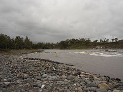  Canaux pour la pêche des bichiquessur la Rivière des Roches, à La Réunion.